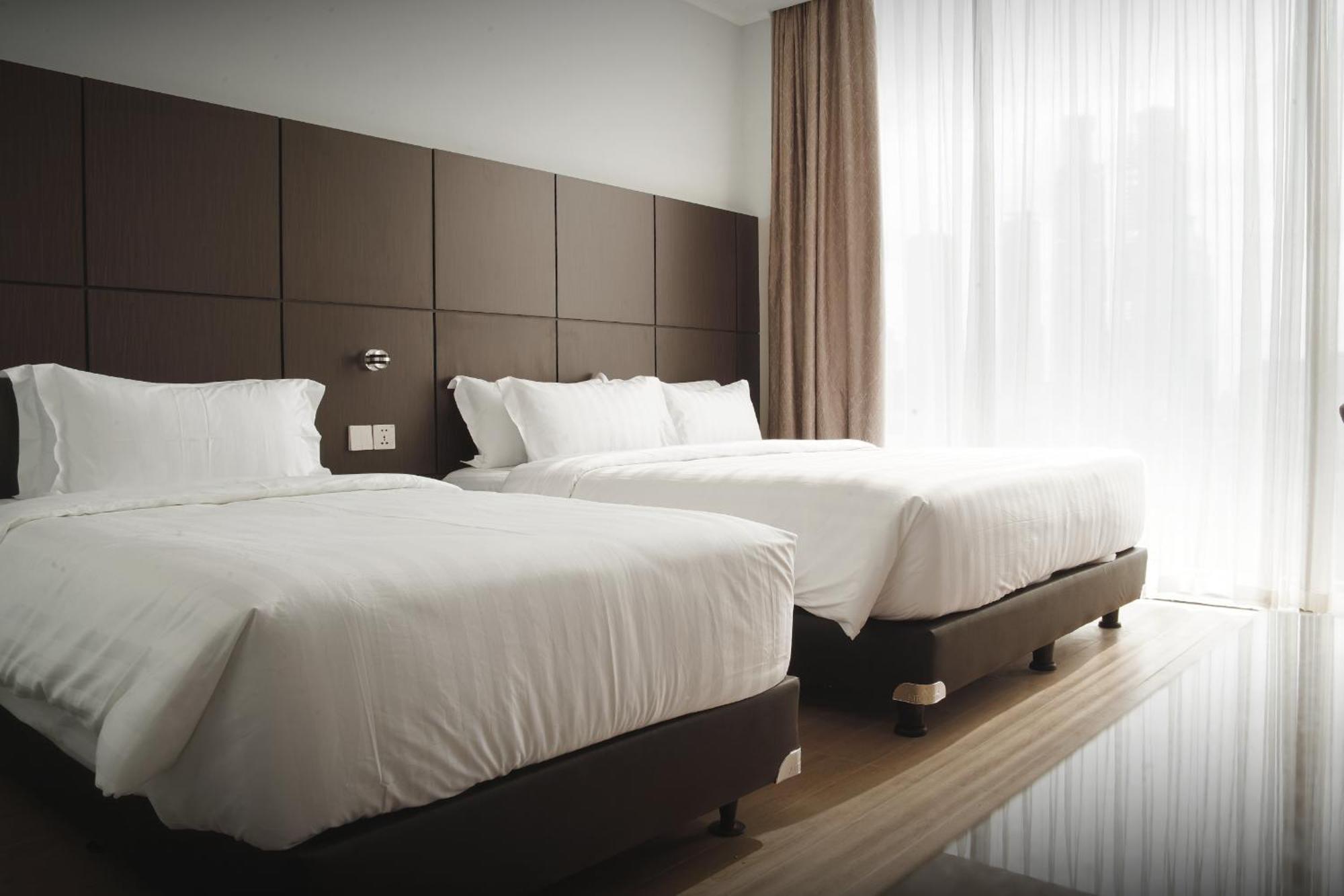 Dreamtel Jakarta Exterior foto
