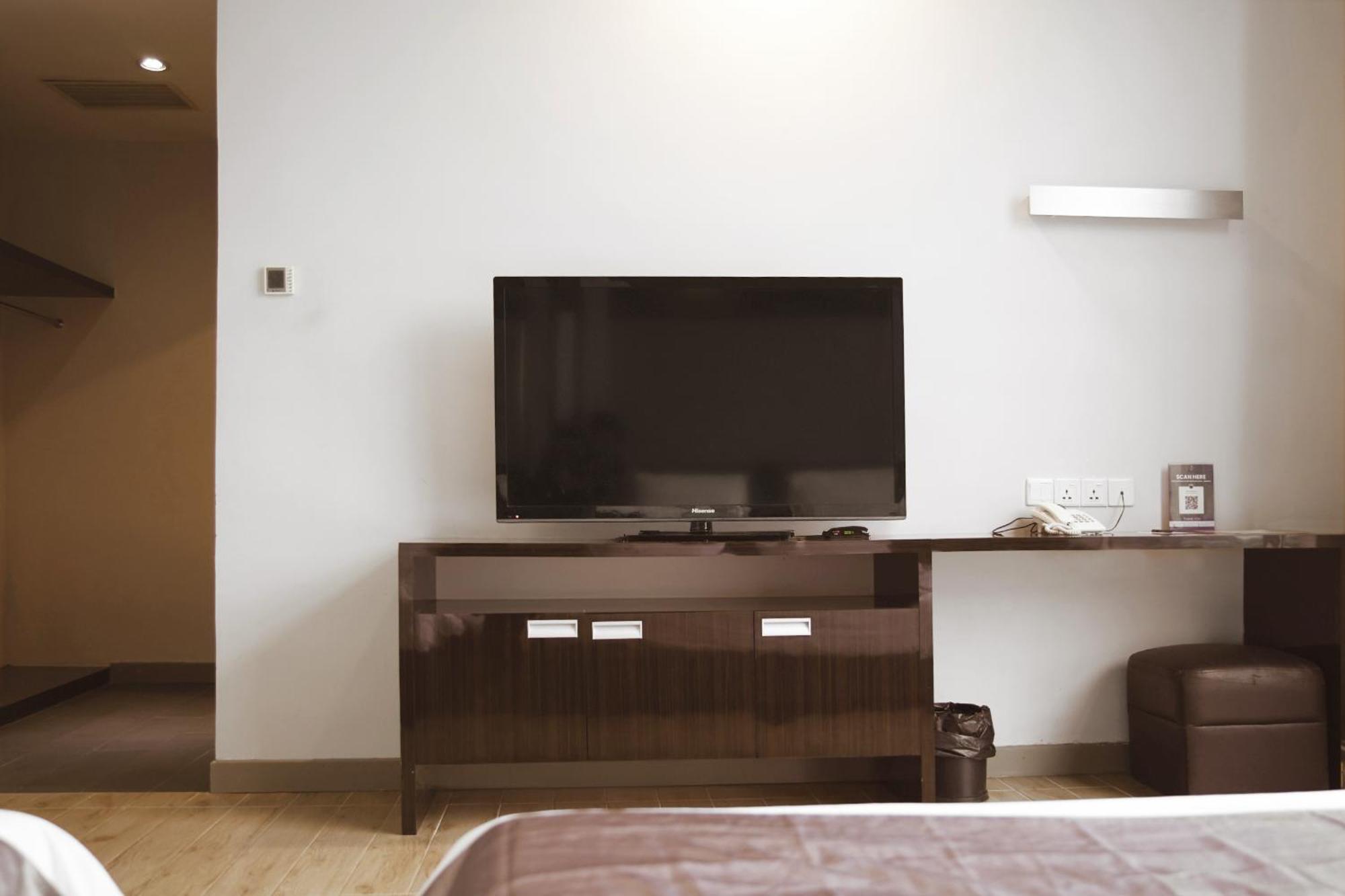 Dreamtel Jakarta Exterior foto